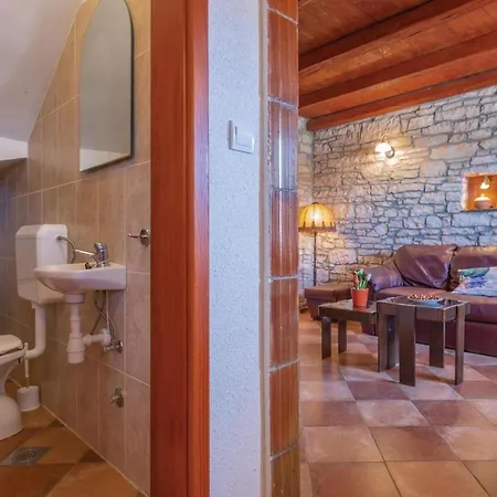 Beautiful In With Wifi Casa vacanze Hrboki