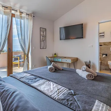 Beautiful In With Wifi Holiday home