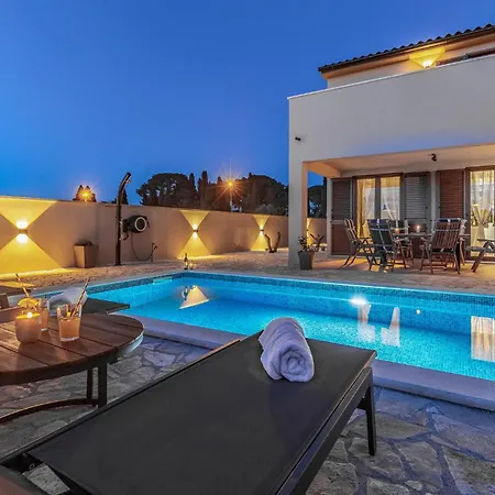 Beautiful In With Wifi Holiday home