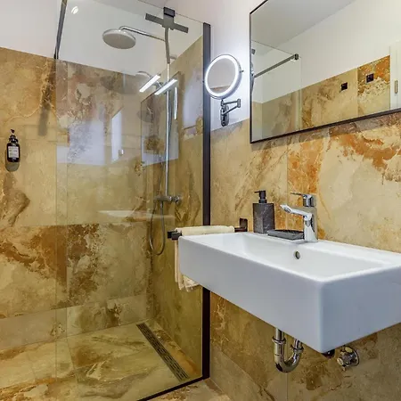 Beautiful In With Wifi Holiday home *