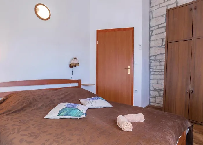 Beautiful In With Wifi Ferienhaus Hrboki
